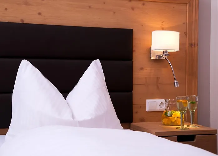 Kur- Und Feriencamping Max 1 Gasthof 4*