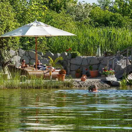 Penzion Kur- Und Feriencamping Max 1 4*